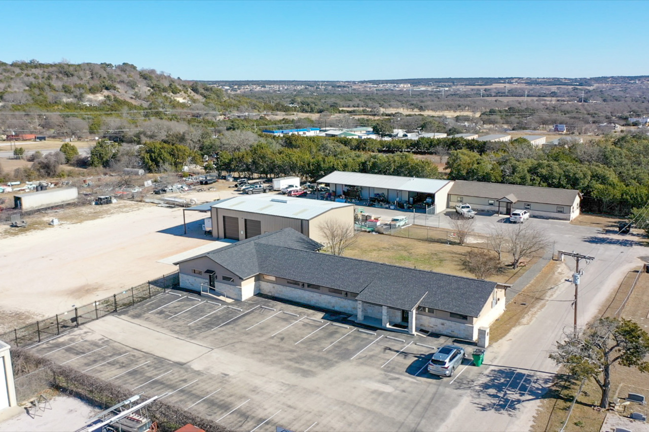 320 Southland Dr, Burnet, TX for sale Primary Photo- Image 1 of 36