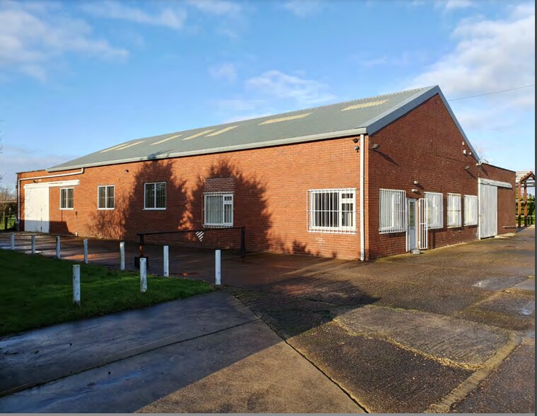 Staithes Rd, Hull for sale - Building Photo - Image 1 of 1