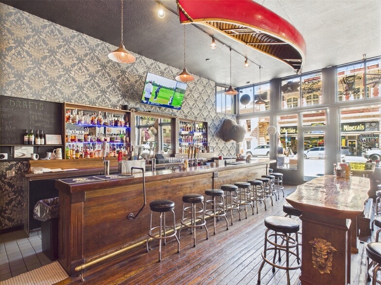 608 Bank St, Wallace, ID for sale - Building Photo - Image 2 of 24