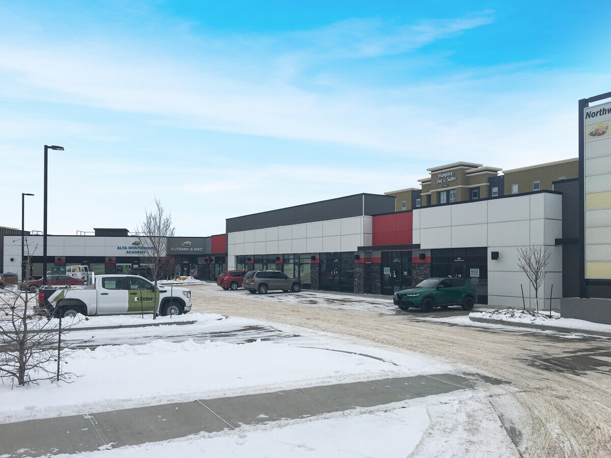945 Mistatim Link, Edmonton, AB T6V 0M8 Retail for Lease