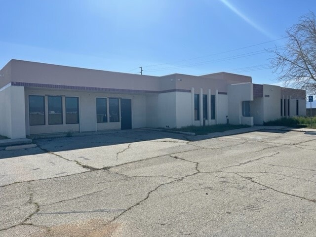 42020 4th St E, Lancaster, CA for sale Building Photo- Image 1 of 1
