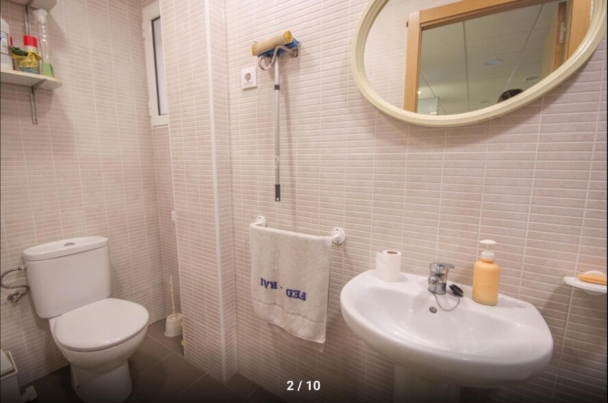 Retail in Elda for sale - Interior Photo - Image 3 of 10