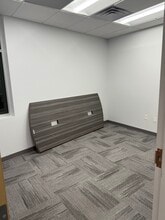 1280 S 1380 W, Orem, UT for lease Interior Photo- Image 2 of 9