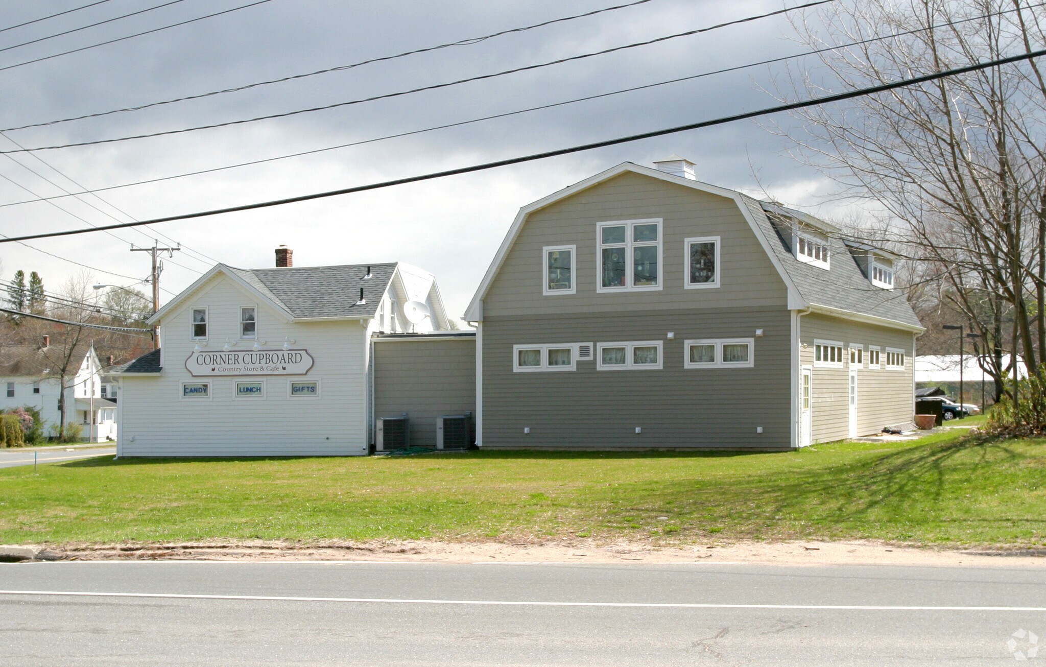 141 West St, Simsbury, CT 06070 Retail for Sale