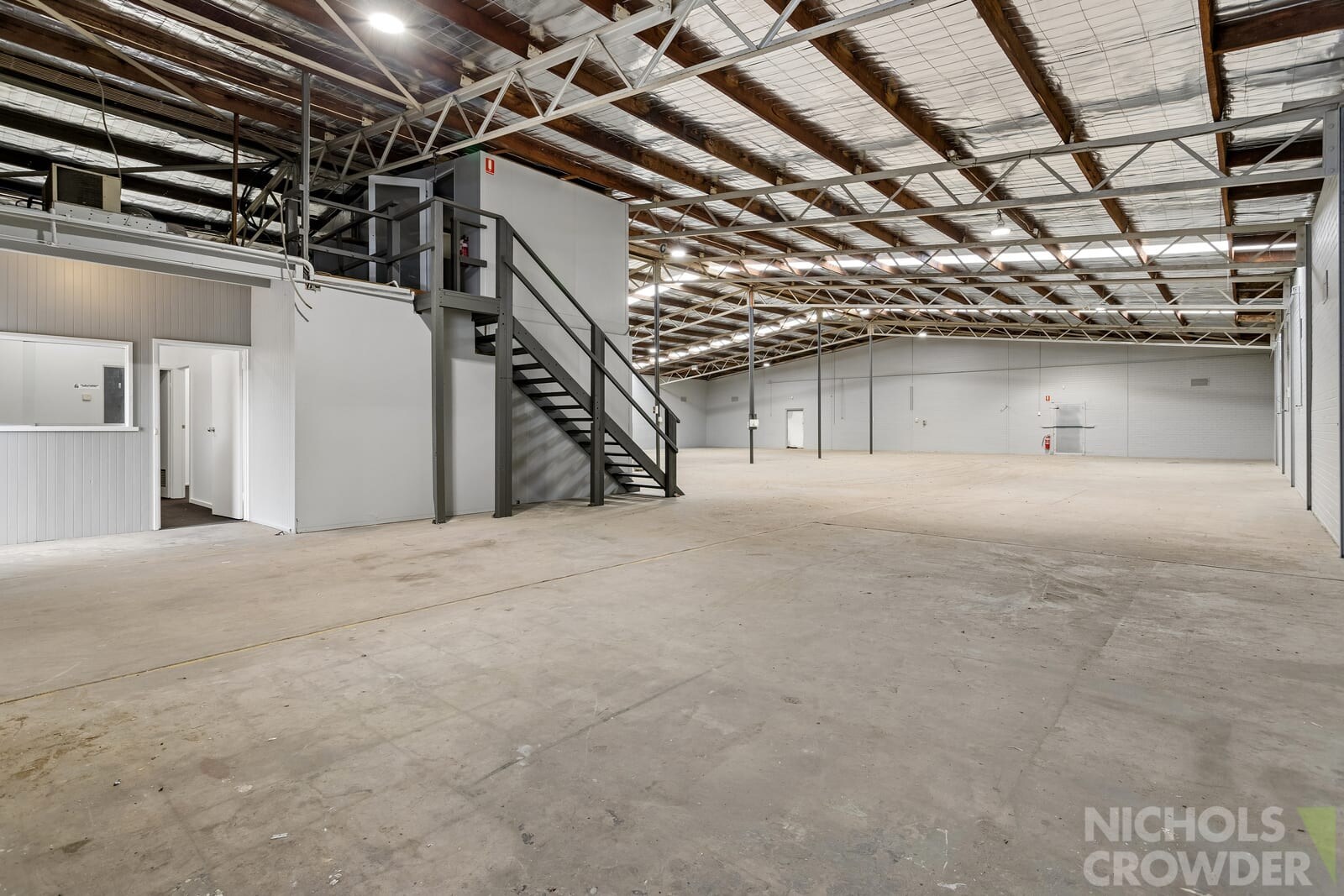 19-21 Moresby Ave, Seaford for lease Interior Photo- Image 1 of 5