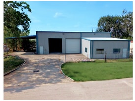 19111 Applecrest Way, Spring TX - Warehouse