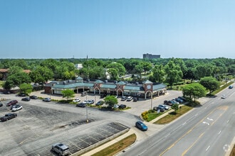 90-124 W Northwest Hwy, Palatine, IL - AERIAL  map view