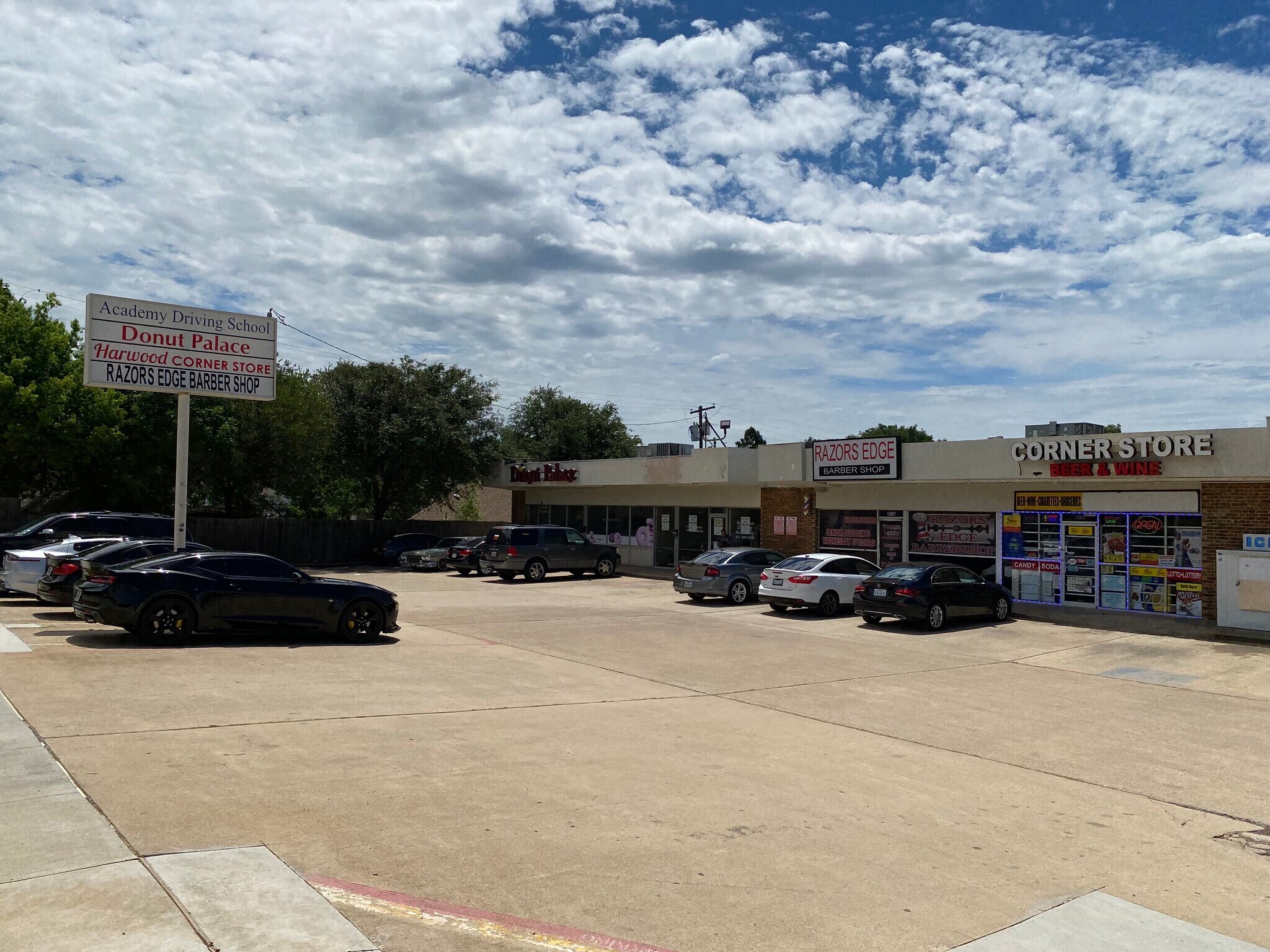 1001 W Harwood Rd, Euless, TX 76039 Harwood 157 Shopping Center