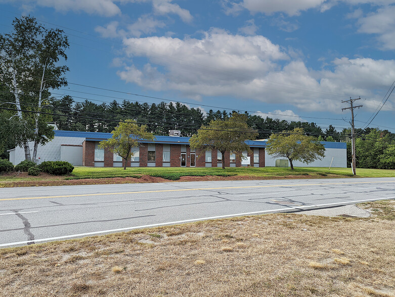 18 Continental Blvd, Merrimack, NH for lease - Building Photo - Image 1 of 5