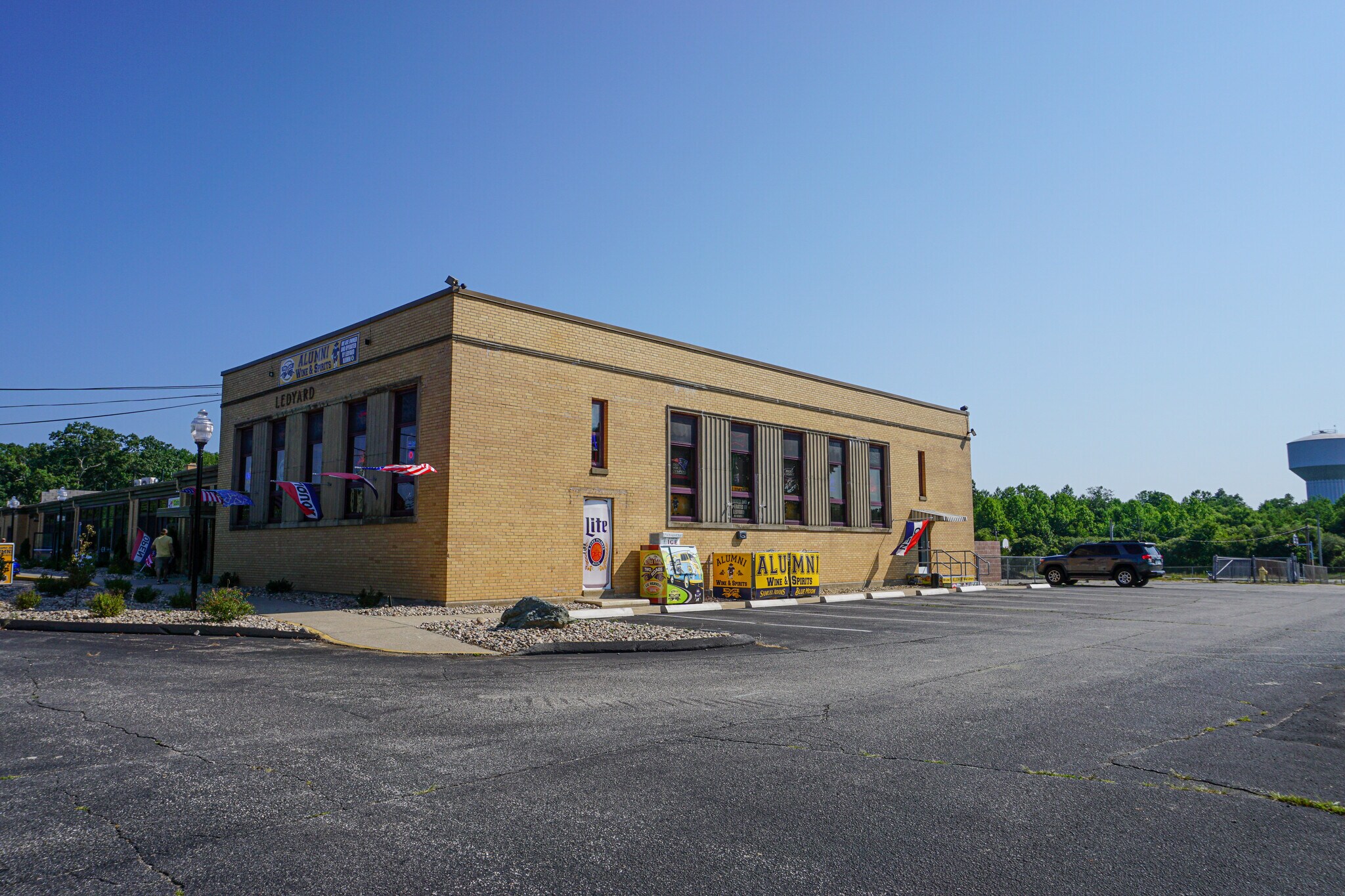 740 Colonel Ledyard Hwy, Ledyard, CT 06339 The Ledyard Center Shoppes