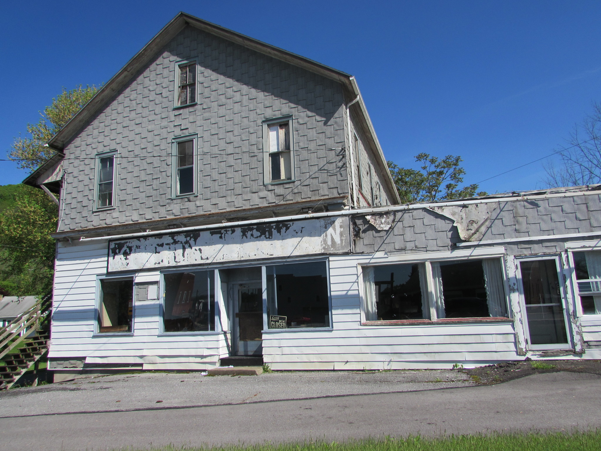 380 Main St, Mill Hall, PA for sale Primary Photo- Image 1 of 1