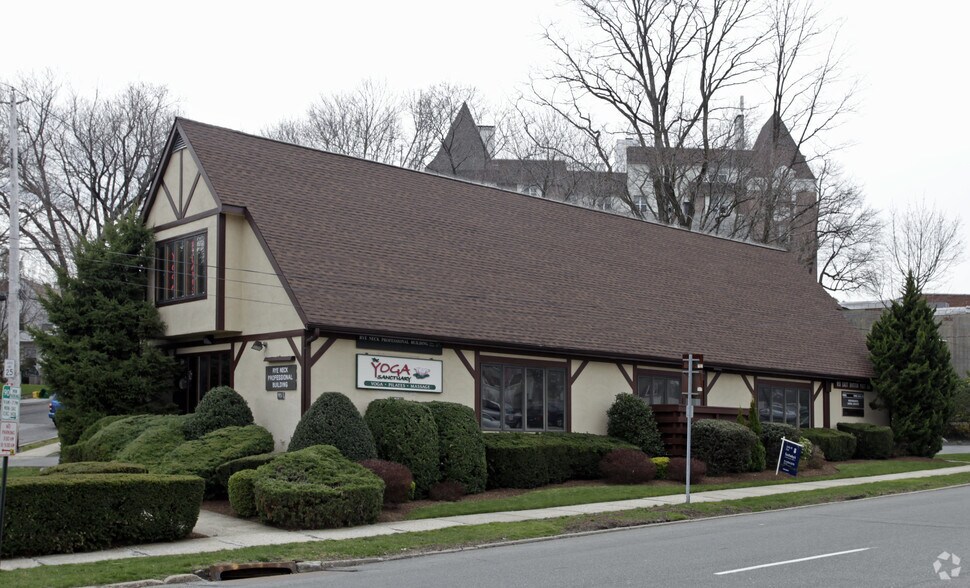 951 E Boston Post Rd, Mamaroneck, NY for sale - Primary Photo - Image 1 of 1