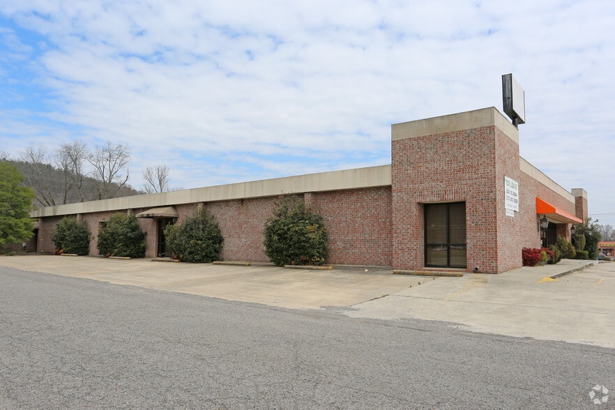 600 3rd Ave E, Oneonta, AL for sale - Building Photo - Image 1 of 3