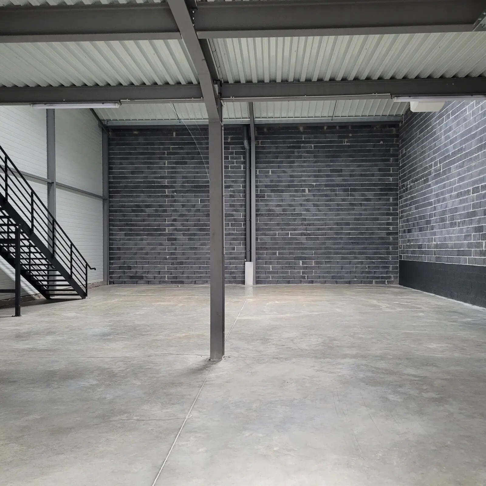 15 Avenue Vignancour, Pau for lease Interior Photo- Image 1 of 5