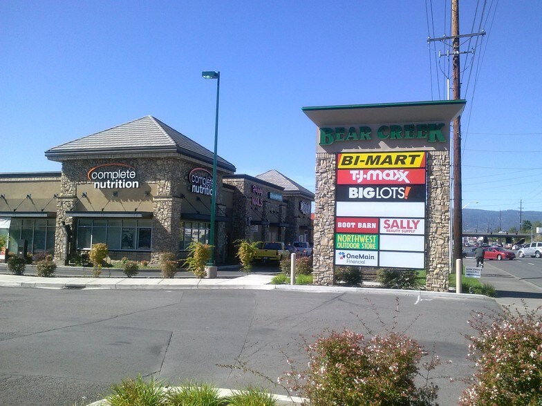 870-1132 Biddle Rd, Medford, OR for sale - Building Photo - Image 1 of 1