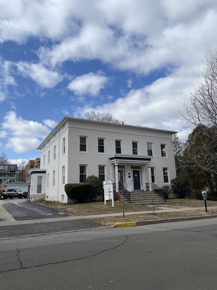 93-97 Broad St, Middletown, CT for lease - Building Photo - Image 1 of 8