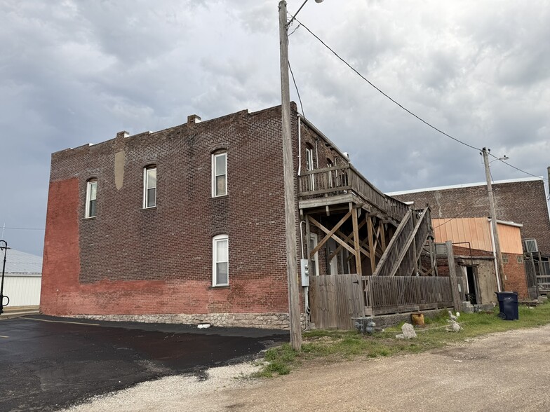 207 W Main St, Ash Grove, MO for sale - Building Photo - Image 2 of 14