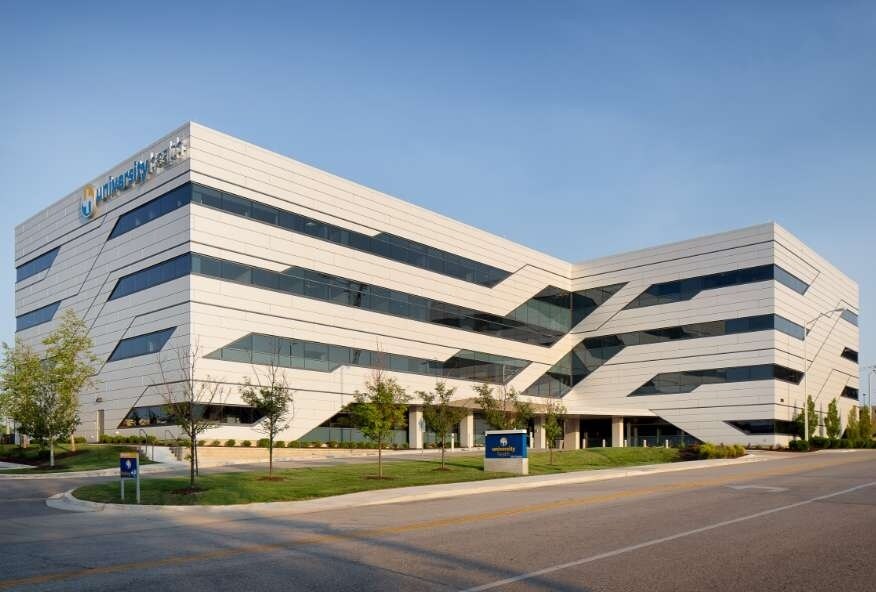 2101 Charlotte St, Kansas City, MO 64108 University Health 1