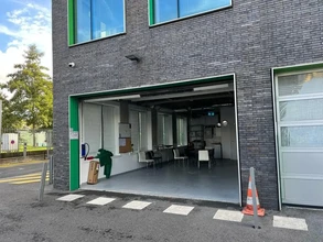 Flex in Nanterre for lease Building Photo- Image 2 of 6