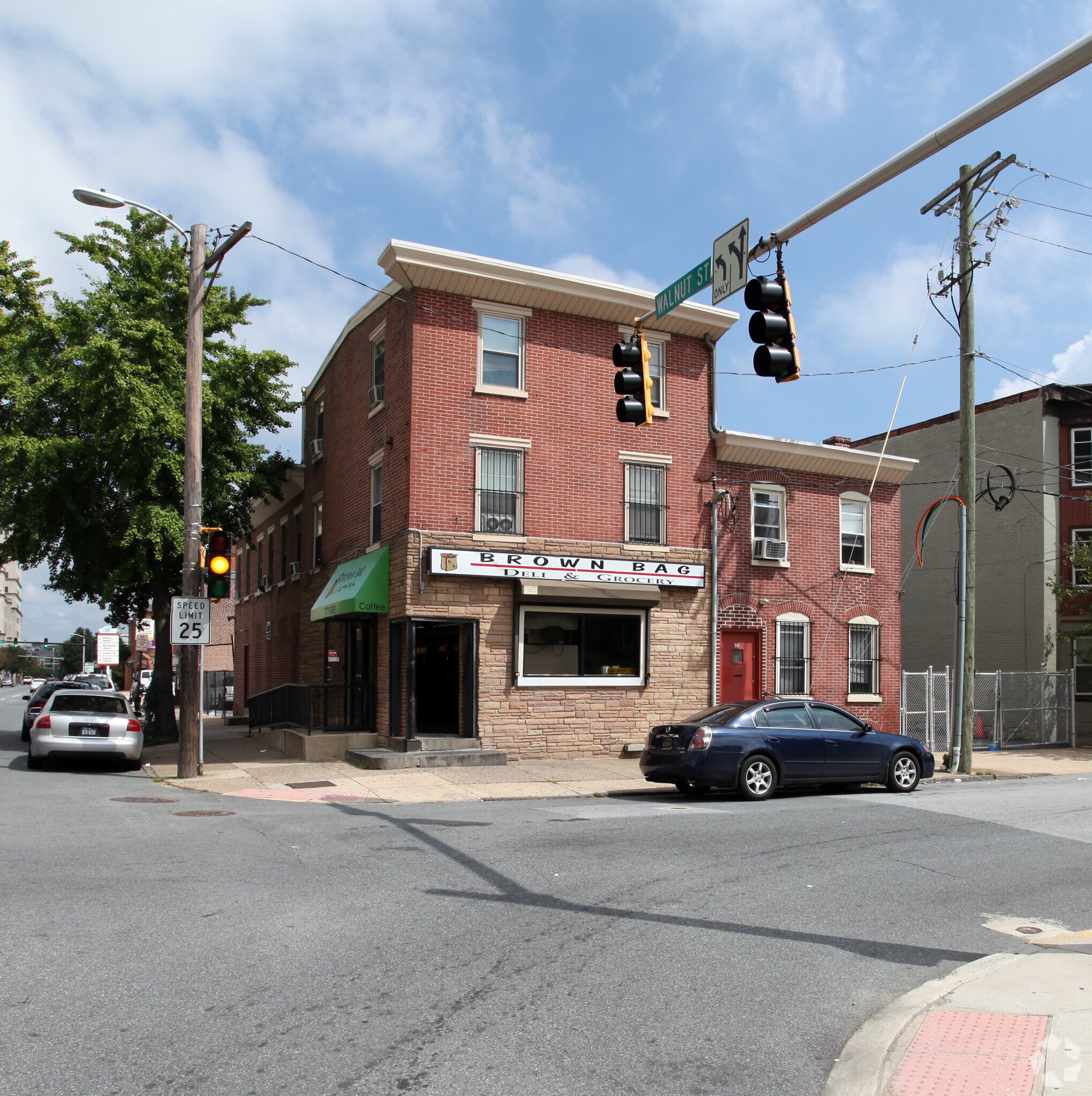 301 E 9th St, Wilmington, DE for sale Primary Photo- Image 1 of 1