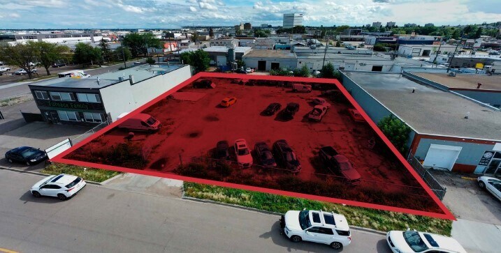 10355 61 Av NW, Edmonton, AB for sale - Primary Photo - Image 1 of 1