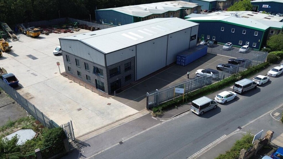 Hawksworth, Didcot for sale - Building Photo - Image 2 of 10