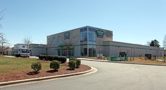 More details for 3939 W Market St, Greensboro, NC - Industrial for Lease