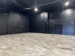 2661 Midway Rd S, Carrollton, TX for lease Interior Photo- Image 2 of 4