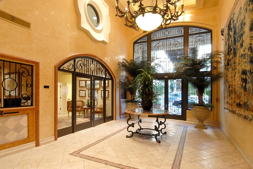 722 S Bixel St, Los Angeles, CA for lease - Lobby - Image 2 of 4