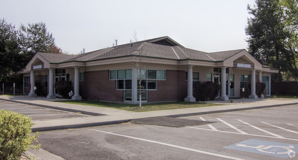 3062 N Five Mile Rd, Boise, ID for sale - Primary Photo - Image 2 of 8