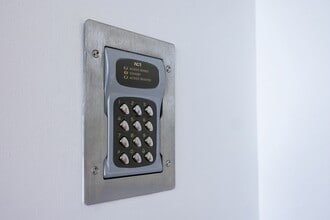 Kangley Bridge Rd, London for lease Interior Photo- Image 2 of 33