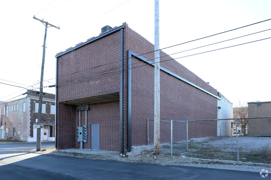 123 E Rogers Blvd, Skiatook, OK for sale - Building Photo - Image 3 of 3