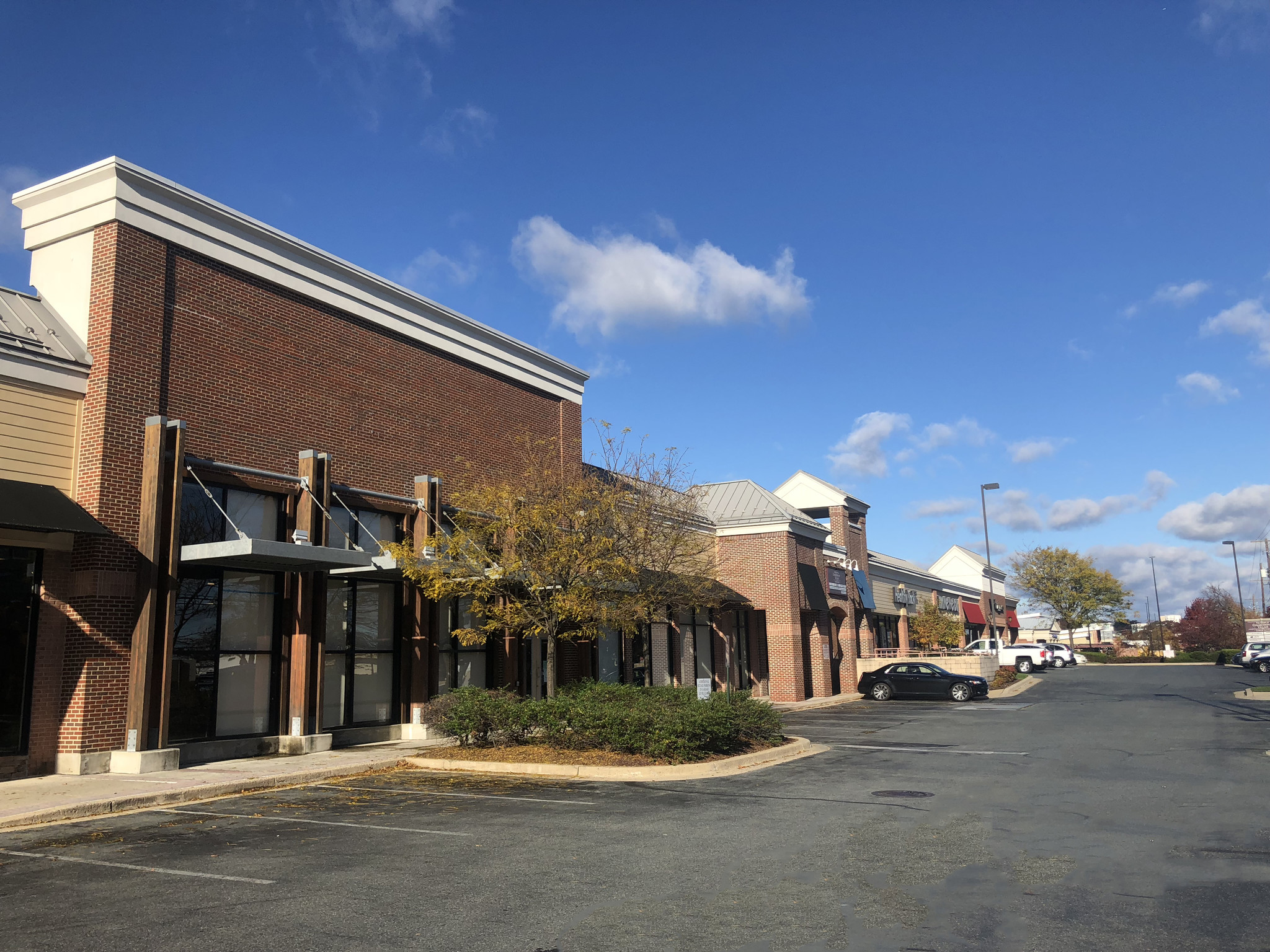 1701-1765 Rockville Pike, Rockville, MD 20852 - The Shops at ...