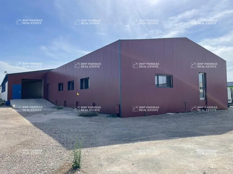 Flex in Bordeaux for lease - Building Photo - Image 2 of 11
