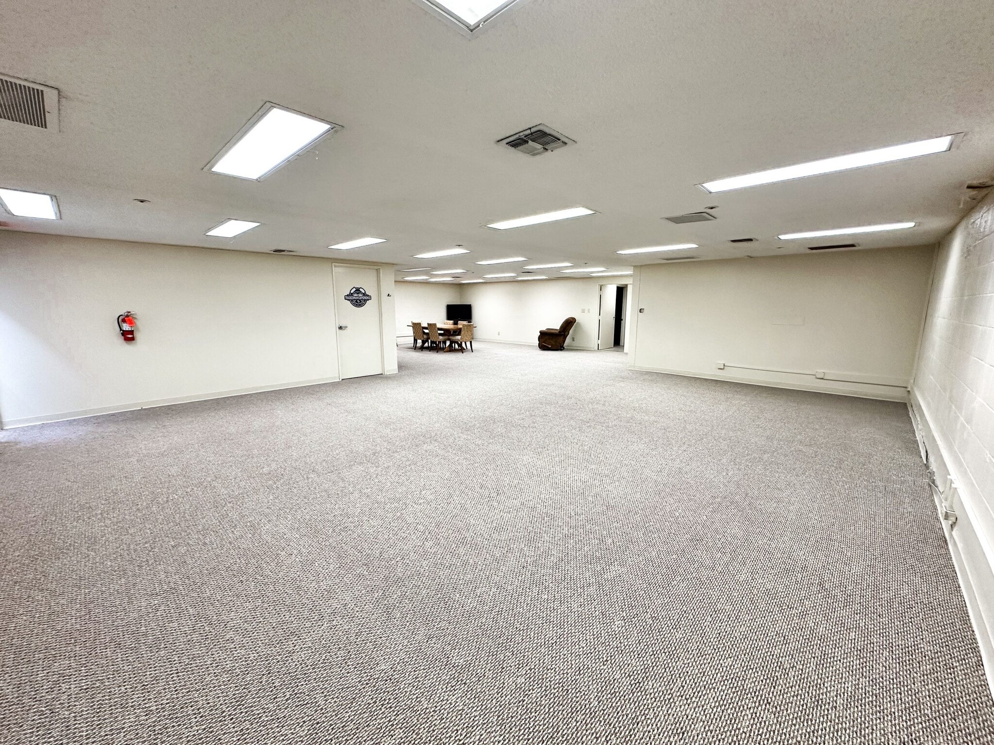 504 E Musser St, Carson City, NV for lease Interior Photo- Image 1 of 6
