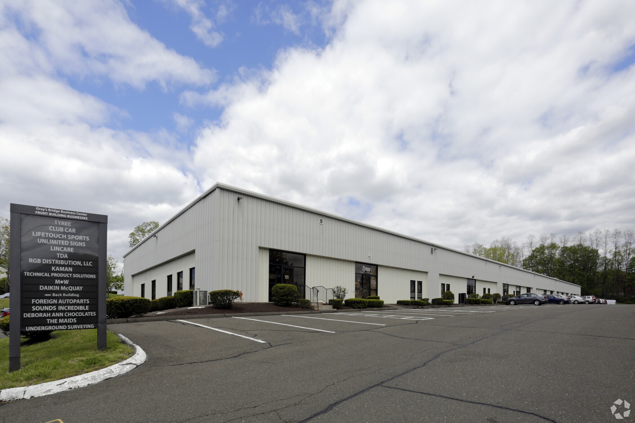 72 Gray's Bridge Rd, Brookfield, CT for sale Primary Photo- Image 1 of 1