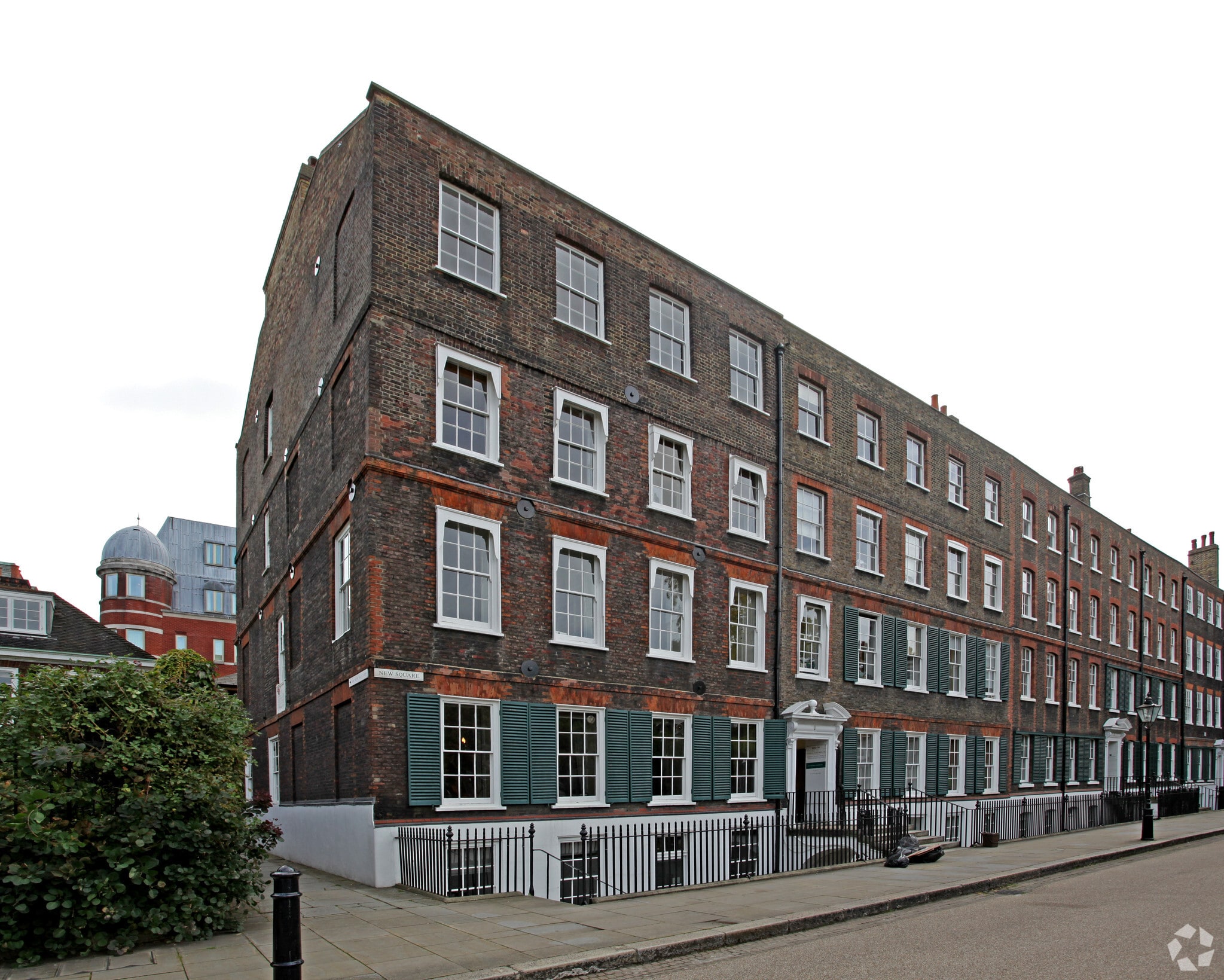 1 New Sq, London for sale Primary Photo- Image 1 of 1