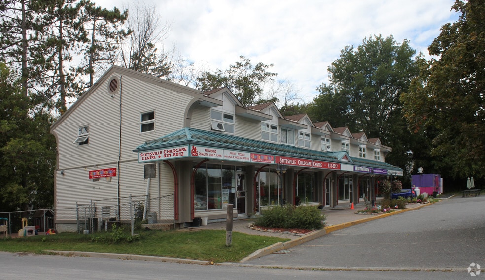 1488 Stittsville Main St, Ottawa, ON for lease - Primary Photo - Image 1 of 3