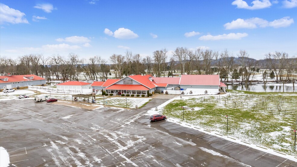 56183 Co Road 143, West Lafayette, OH for sale - Building Photo - Image 1 of 1