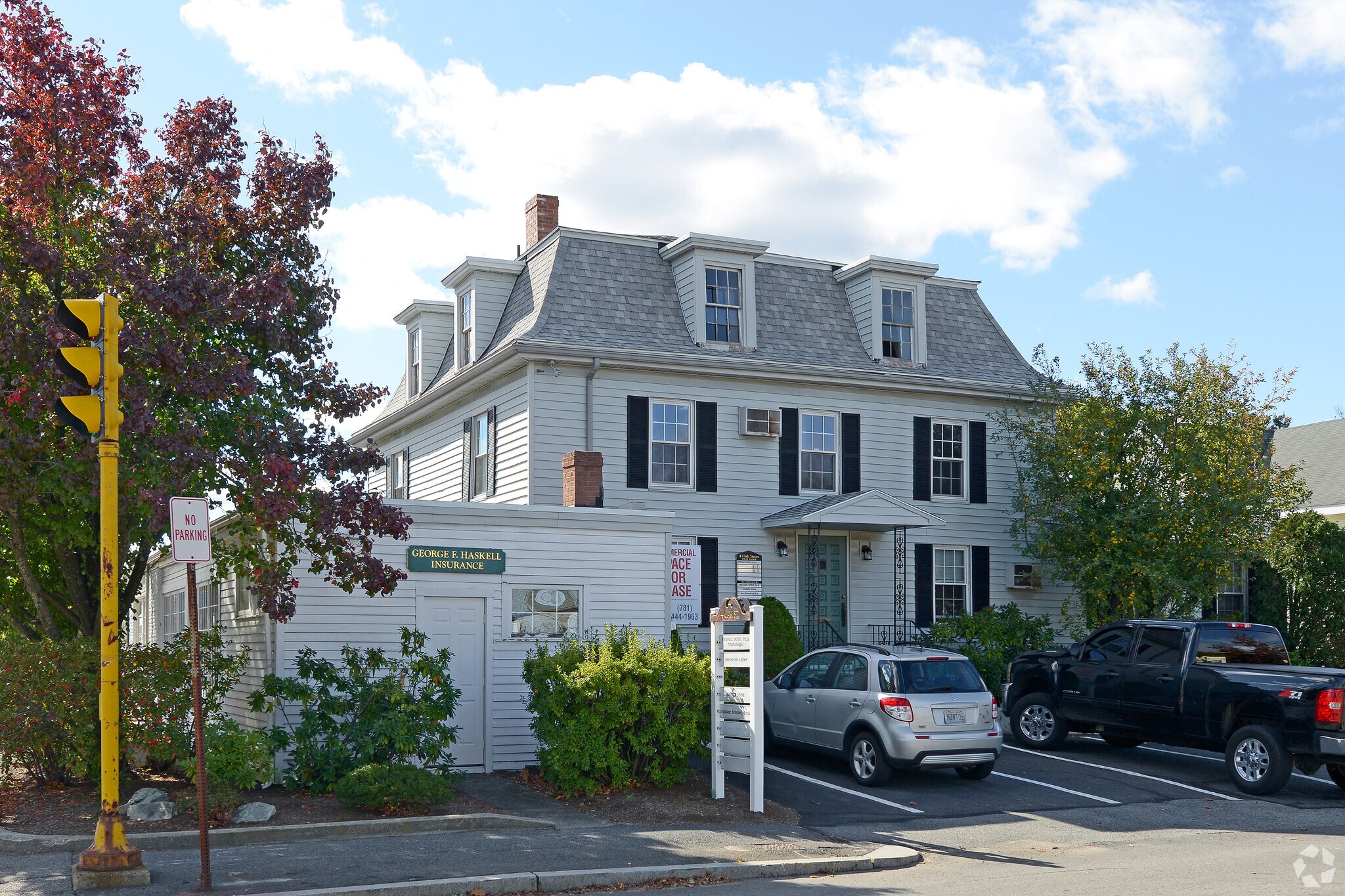 4 Oak St, Needham, MA for sale Primary Photo- Image 1 of 1