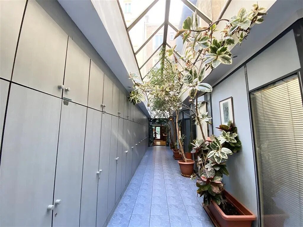 Location Bureaux 45 m² - Photo 1