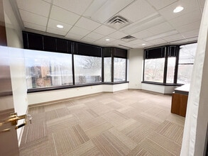 5121 Maryland Way, Brentwood, TN for lease Interior Photo- Image 1 of 3