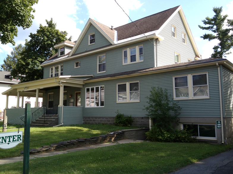 1574 Union St, Schenectady, NY for sale - Building Photo - Image 1 of 1