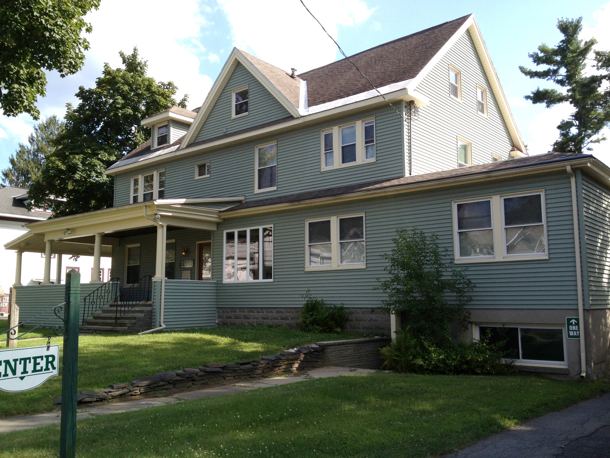 1574 Union St, Schenectady, NY for sale Building Photo- Image 1 of 1