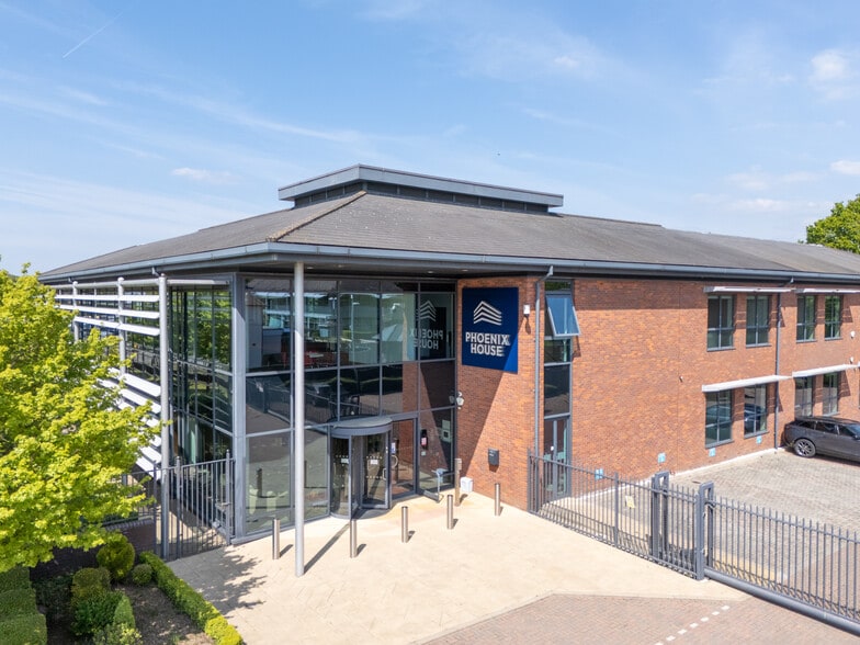 Oxford Rd, Gerrards Cross for lease - Building Photo - Image 2 of 15