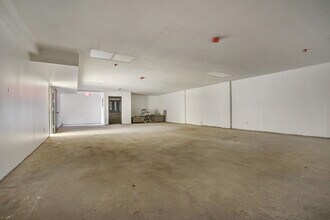 2232 Kimball St, Brooklyn, NY for lease Interior Photo- Image 1 of 4