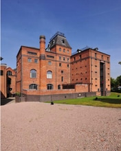 Greenalls Ave, Warrington for lease Building Photo- Image 1 of 3