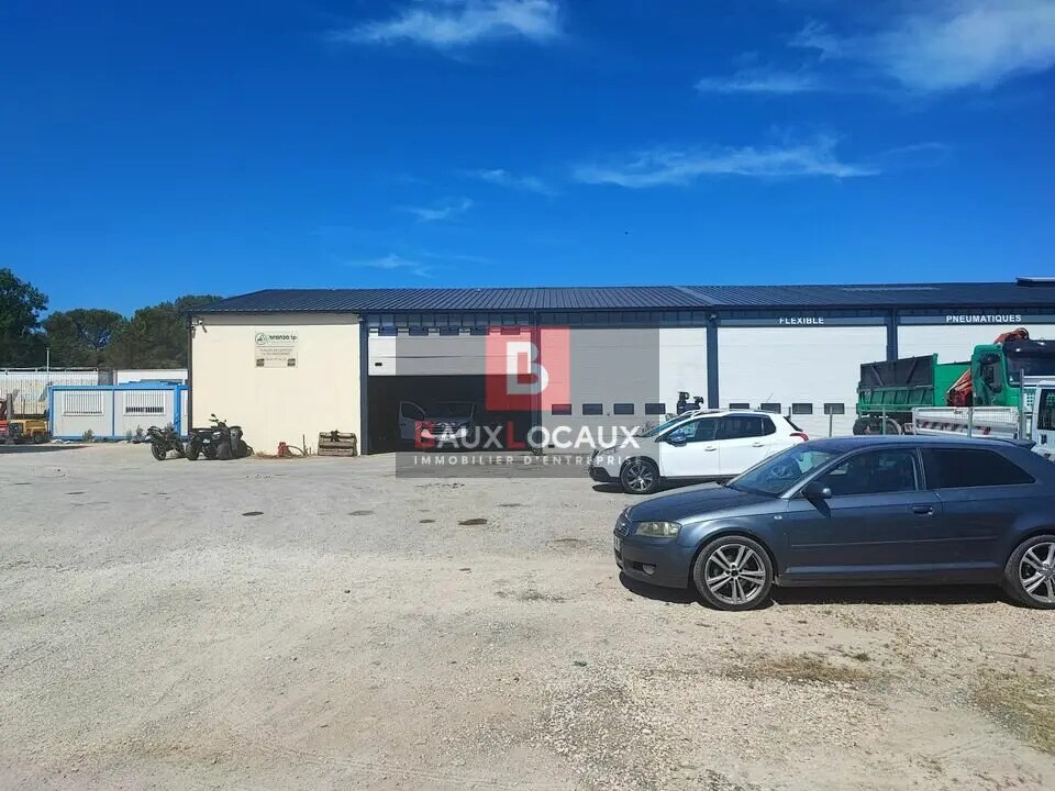 Industrial in Grans for lease Building Photo- Image 1 of 6