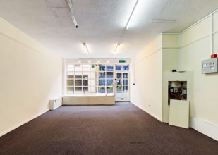11-12 King St, Carmarthen for lease Interior Photo- Image 1 of 4