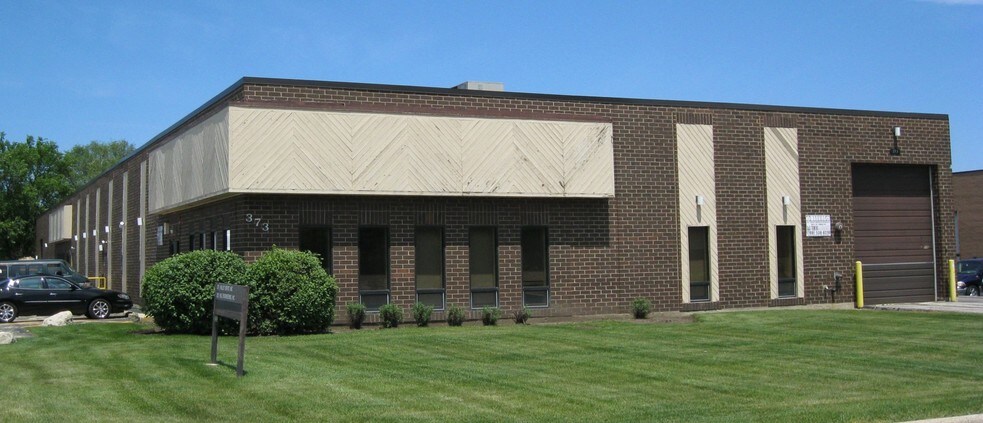 371-373 Randy Rd, Carol Stream, IL for sale - Primary Photo - Image 1 of 1